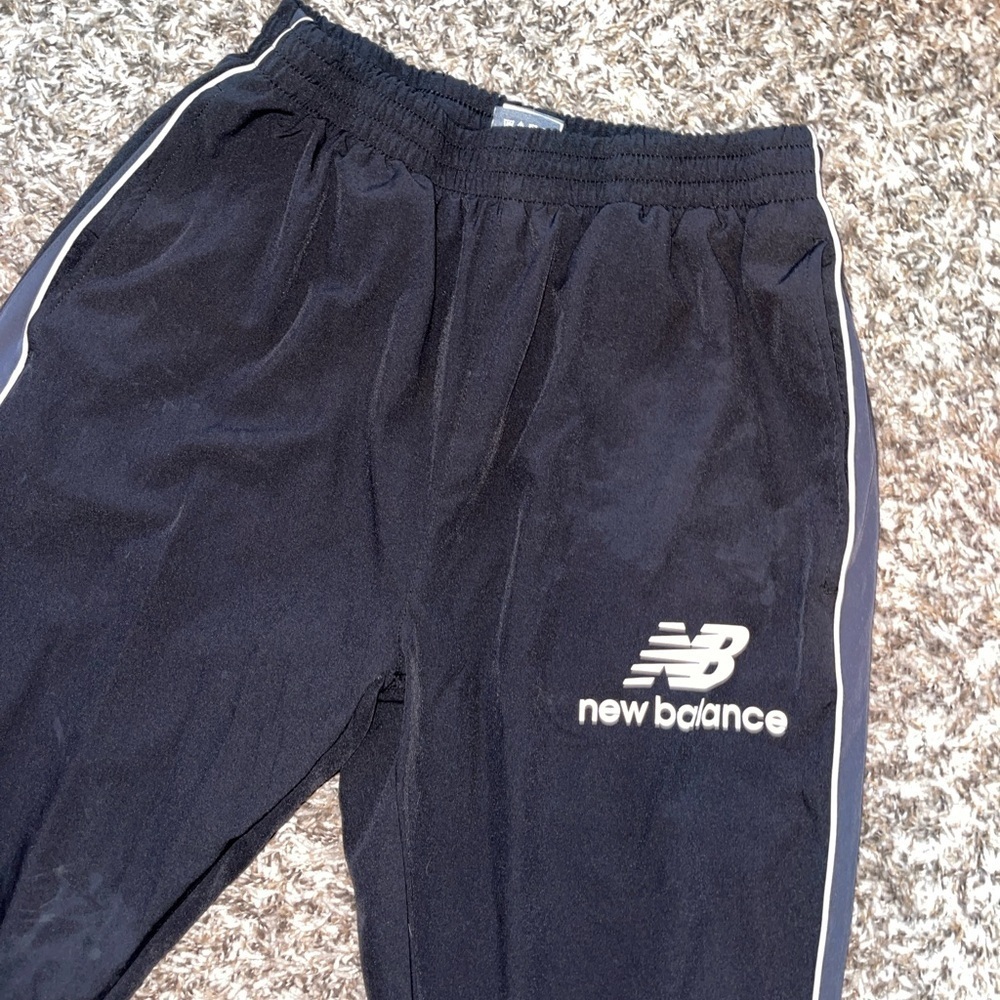 New Balance Black Athletic Pants - Picture 2 of 3